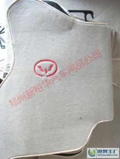 汽車內(nèi)飾用品腳墊選購(gòu)指南 規(guī)格、材質(zhì)與汽摩配件市場(chǎng)解析
